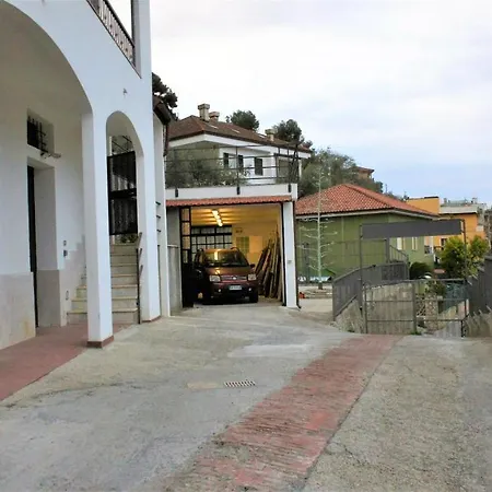 Balestra Casa Vacanze *